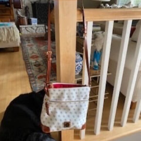 Dooney Bourke Gretta Crossbody - NWOT - Picture 3 of 4